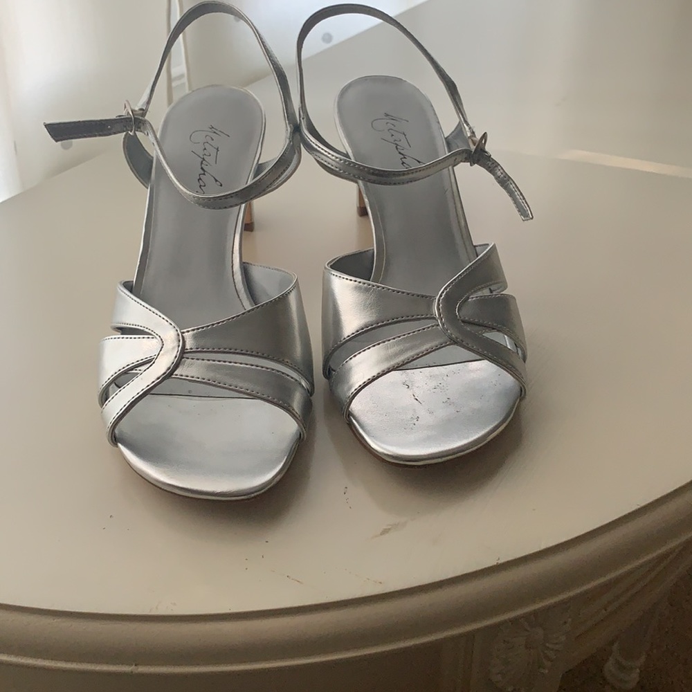 Silver sandals - Picture 2 of 4